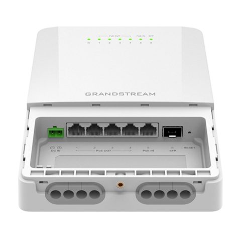 Grandstream GWN7710R vanjski PoE svič, 5×GbE + 2,5G SFP