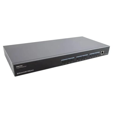 Grandstream GWN7832 L3 svič, 12×10G SFP+
